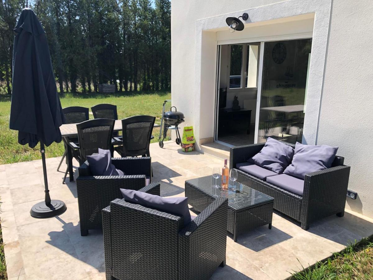 Gite De Charme En Provence Villa Монто Екстериор снимка